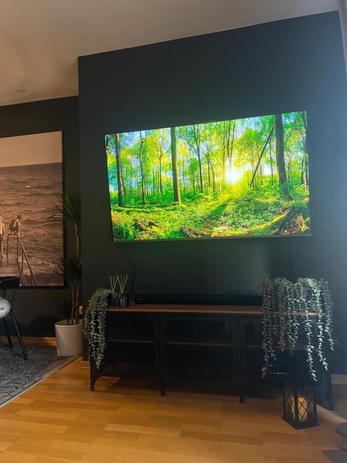 Apartment Bubble Split